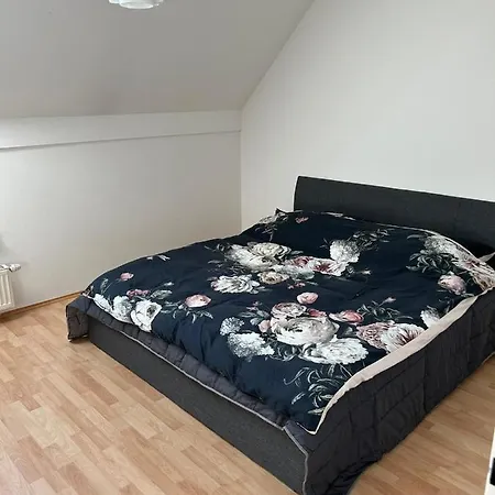 - Rastra Top 20 Apartment *